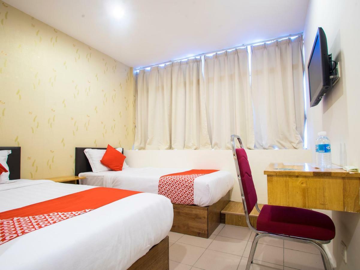 Oyo 982 Hotel Sk Kajang Exterior foto