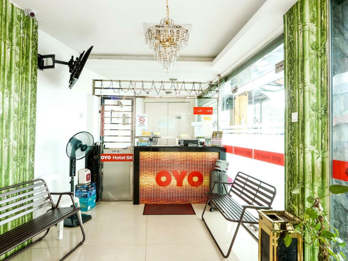 Oyo 982 Hotel Sk Kajang Exterior foto
